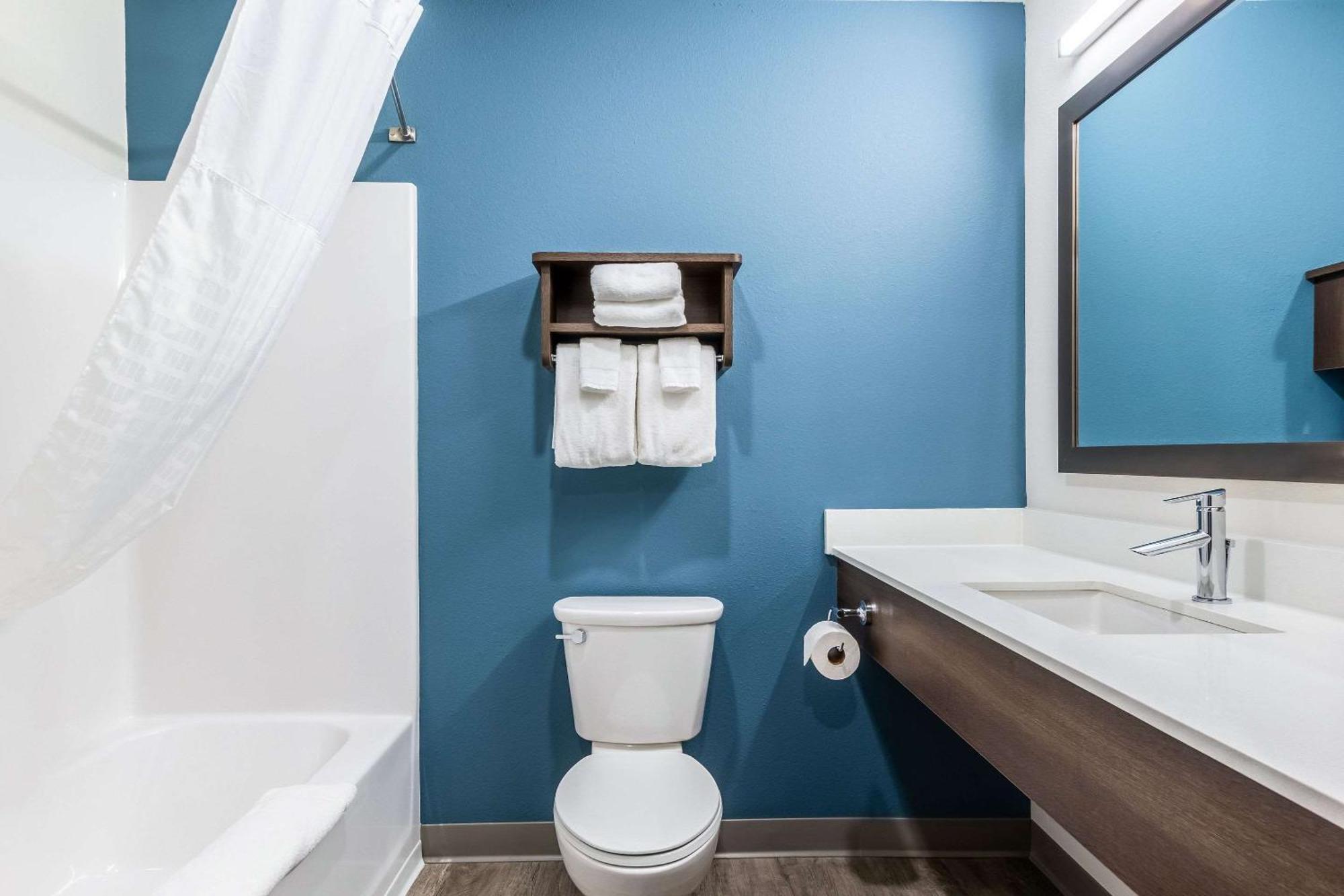 Woodspring Suites Indianapolis Castleton Номер фото