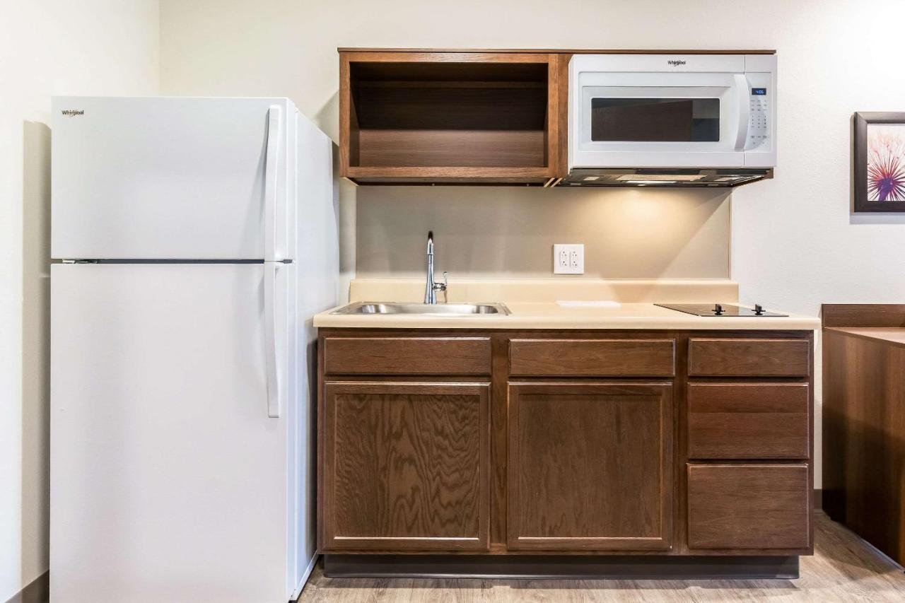 Woodspring Suites Indianapolis Castleton Экстерьер фото
